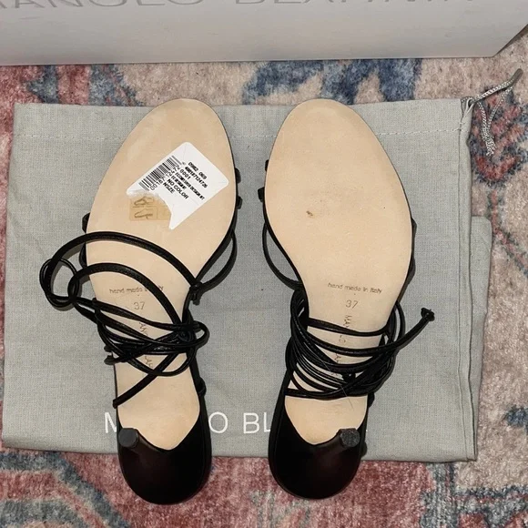 ❌SOLD‼️$825 MANOLO HEELS NEW‼️STEAL‼️ - Picture 9 of 10